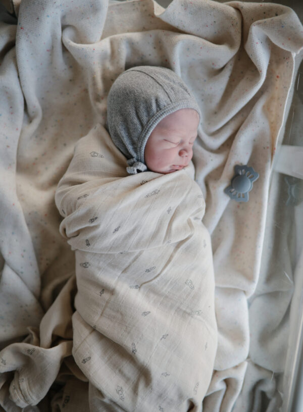 Ribbed Baby Bonnet - Image 5