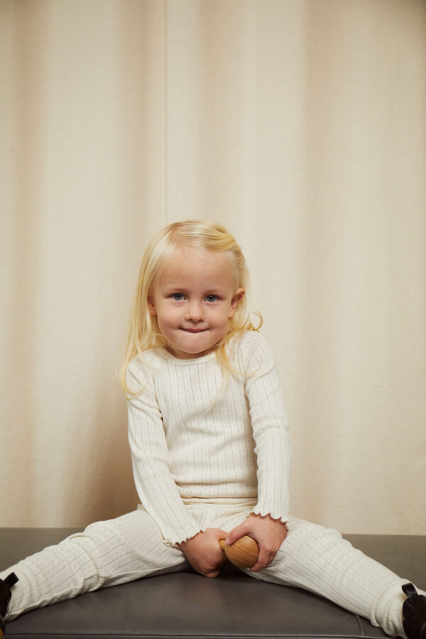 Pointelle Junior Leggings with String, Cream - Copenhagen Color - Image 5