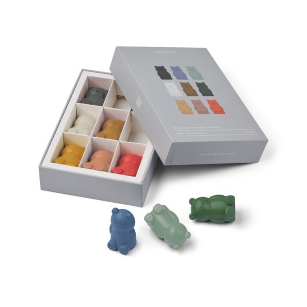Bear-Shaped Crayons